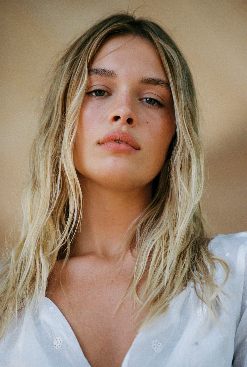 SMITH SQUAD DESIREE MELANCONモデル Claire Smith | Madrid | Next Management